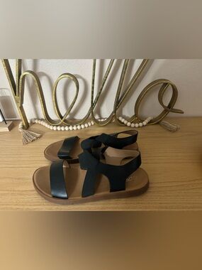 Women’s Black Strappy Sandals size 10